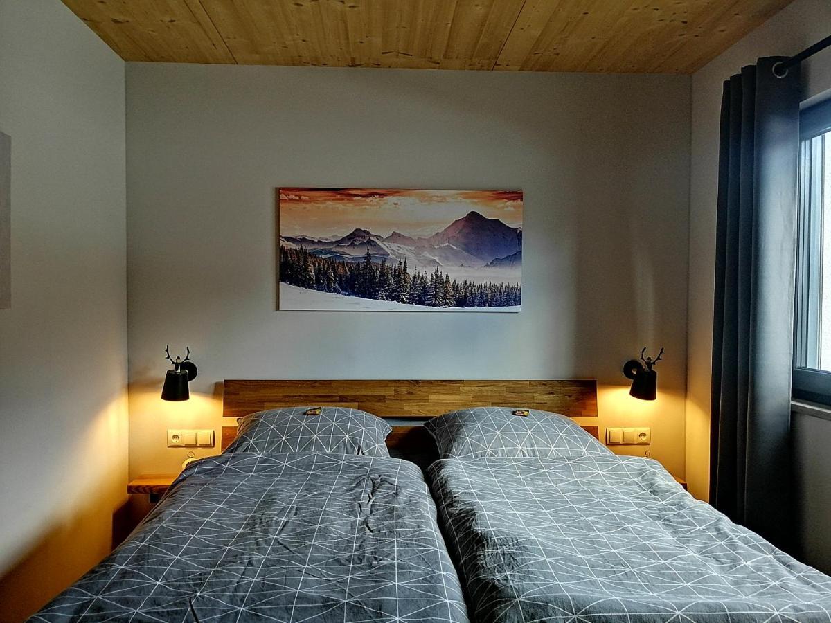 Hoamatgfuehl Apartamento Vorderhornbach Exterior foto