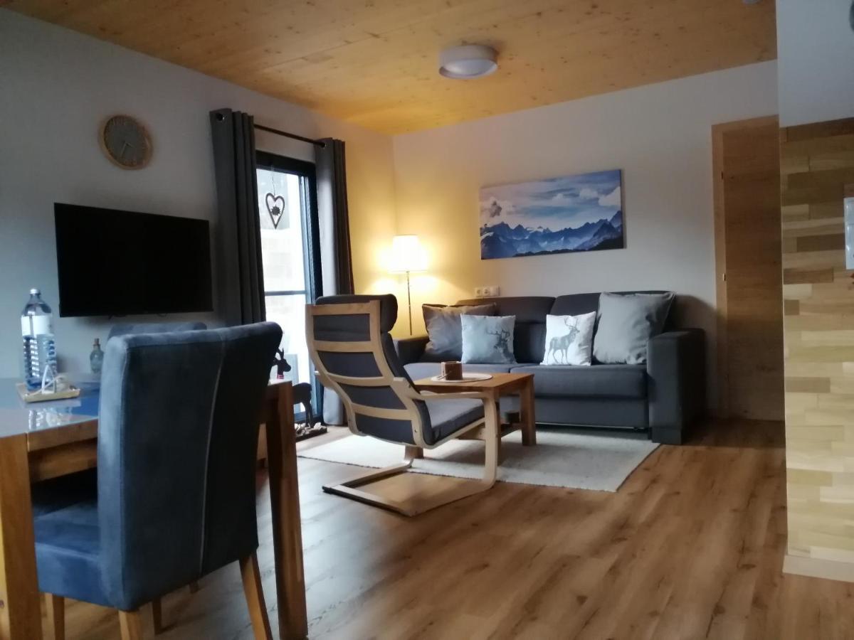 Hoamatgfuehl Apartamento Vorderhornbach Exterior foto
